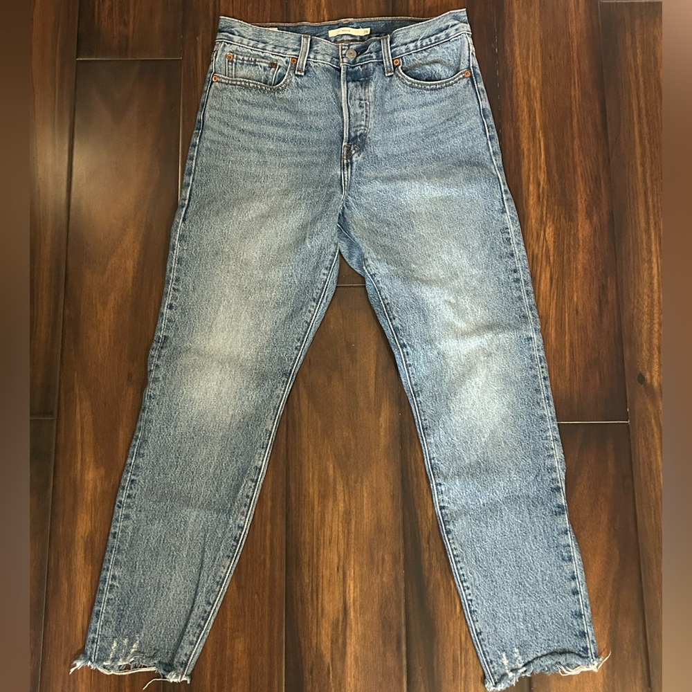 Levi’s Wedgie Straight